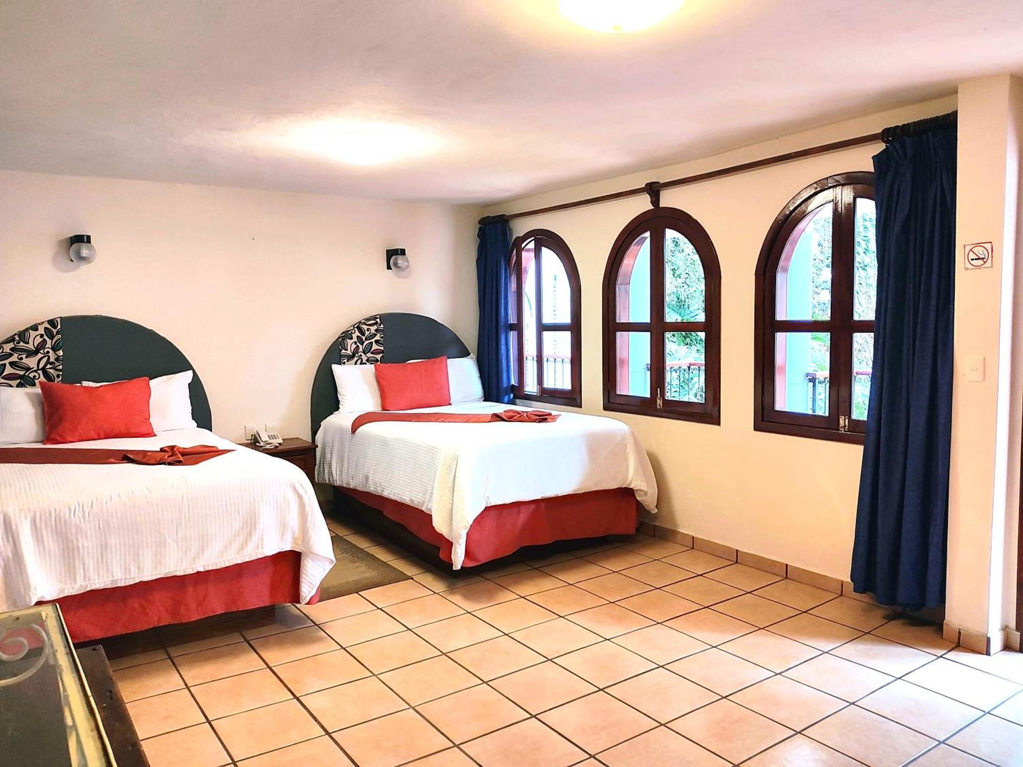 Hotel Jardines Del Carmen San Cristobal de las Casas Exterior photo